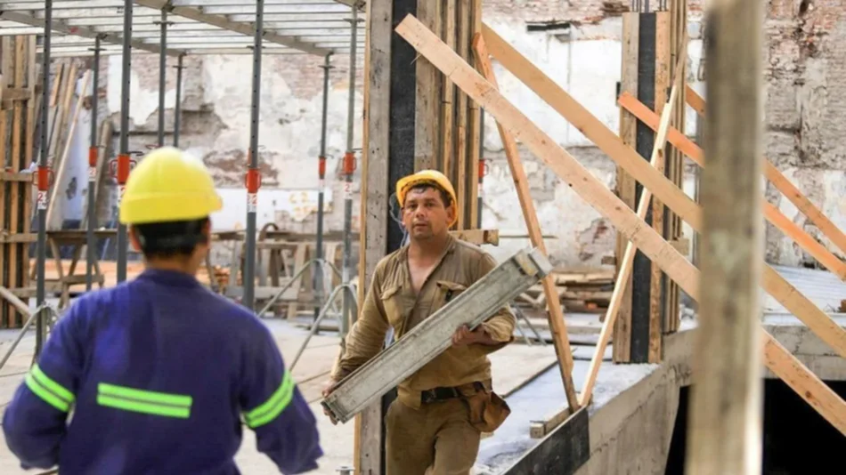 Caída de la construcción y la industria manufacturera en marzo