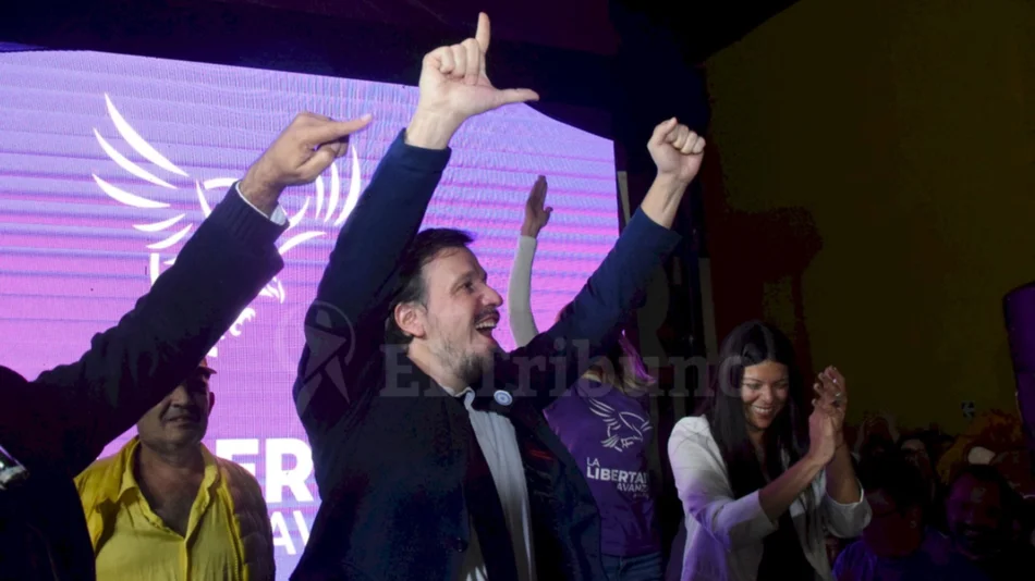 Elecciones en Salta. "Seguimos por la Argentina que sueña Milei y soñamos todos", dijo el senador electo Roque Cornejo