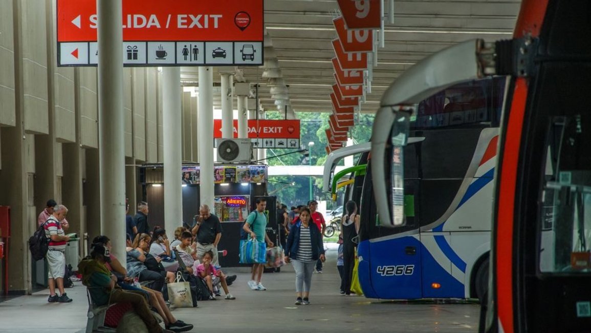 Pese la estabilidad de precios, preocupa la poca venta de pasajes de micros de larga distancia