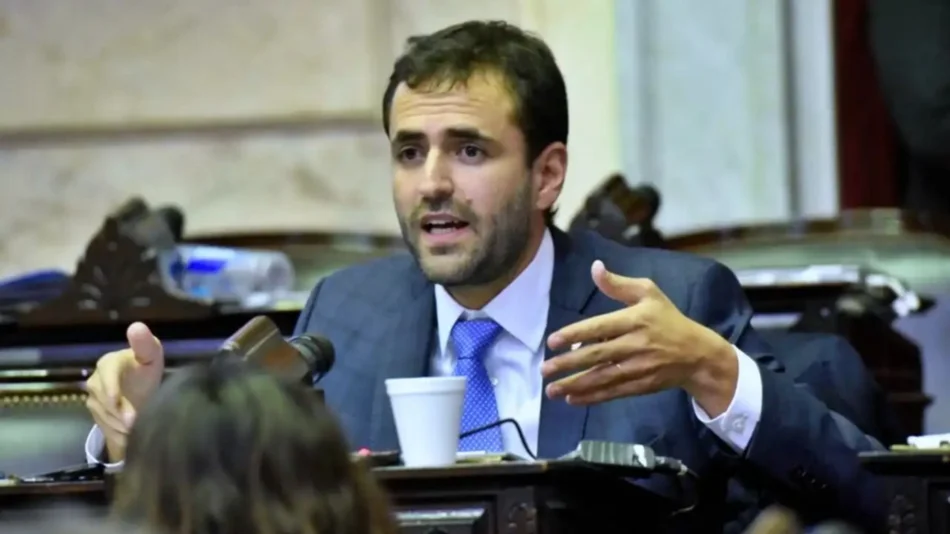 Condenan a dos ex empleados de Emiliano Estrada y se complica su situación judicial