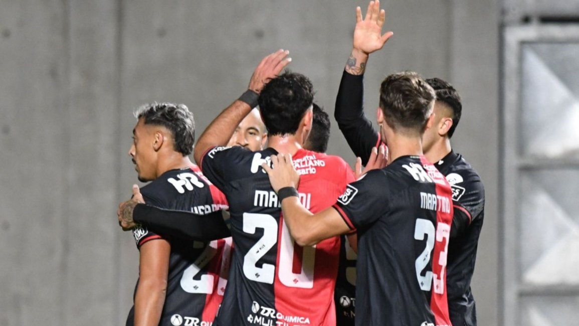 Newell's derrotó a Defensa y Justicia y clasificó a octavos de final en la Copa Argentina