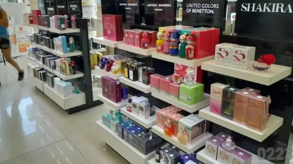 El Gobierno elimina el control de la ANMAT en la importación de cosméticos y productos de higiene personal