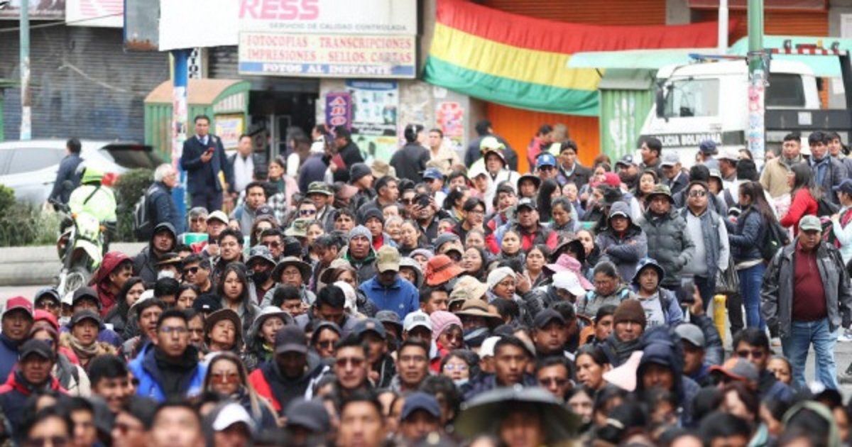 Los bloqueos generan escasez en Bolivia