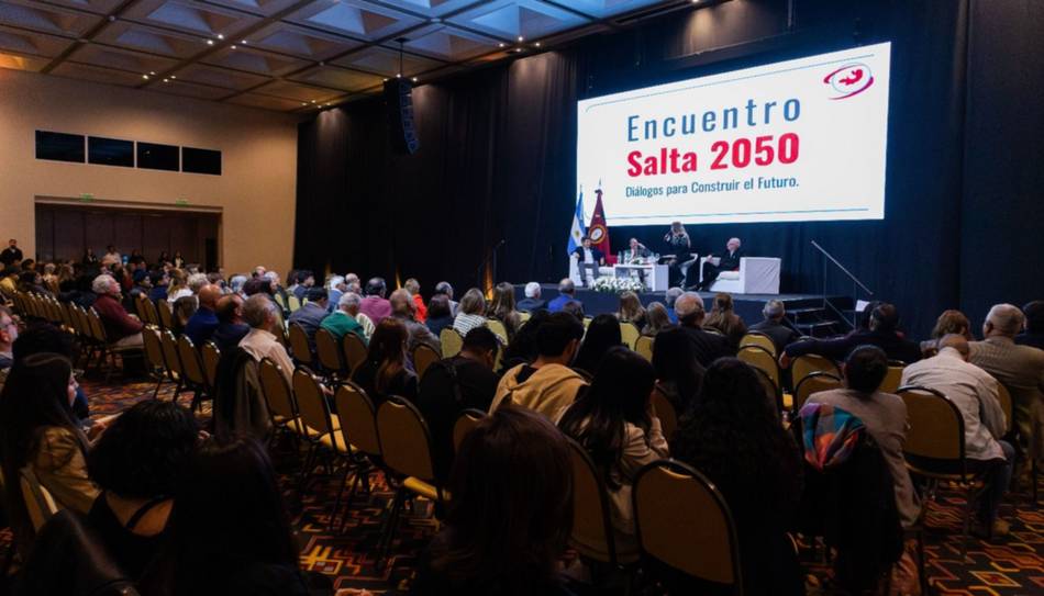 Mirando al futuro: UCASAL ya forma parte del Plan de Desarrollo Estratégico Salta 2050- Mirando al futuro: UCASAL ya forma parte del Plan de Desarrollo Estratégico Salta 2050