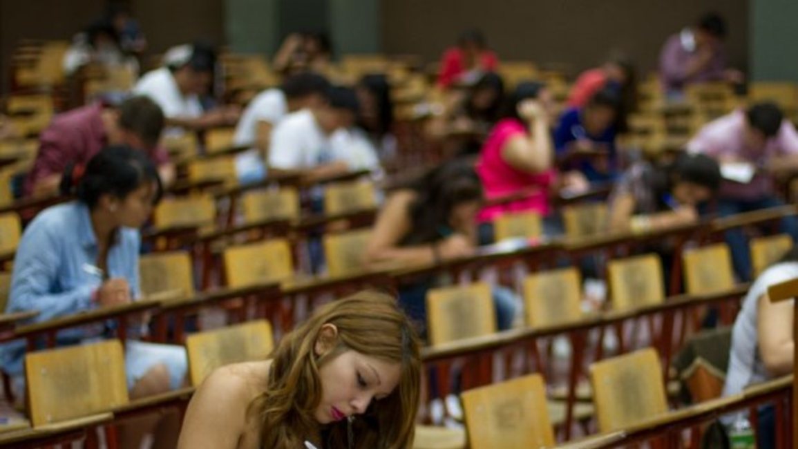 Sigue el paro en la UNSa y peligran las regularidades y promociones