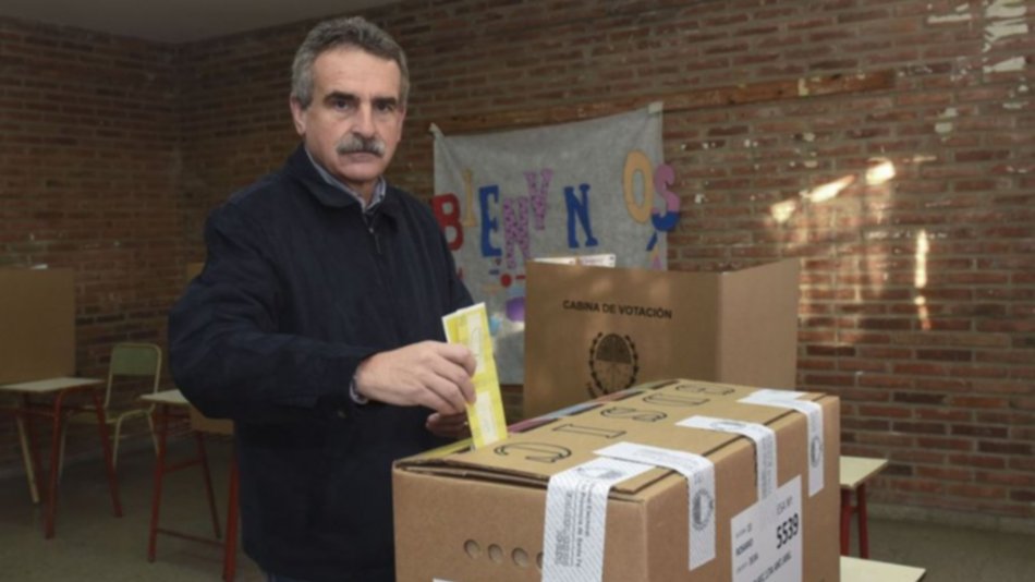 Cerraron los comicios en Río Negro y Santa Fe | Elecciones 2015