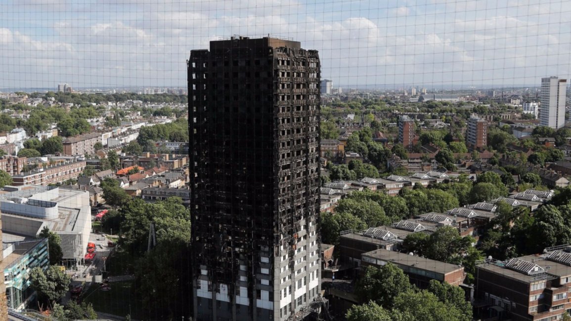 Se eleva a 30 el número de muertos en el incendio de la torre en Londres 