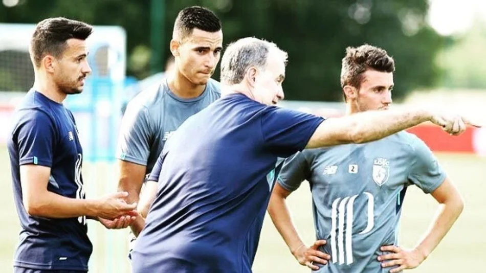 Marcelo Bielsa dirigió su primer entrenamiento en Lille
