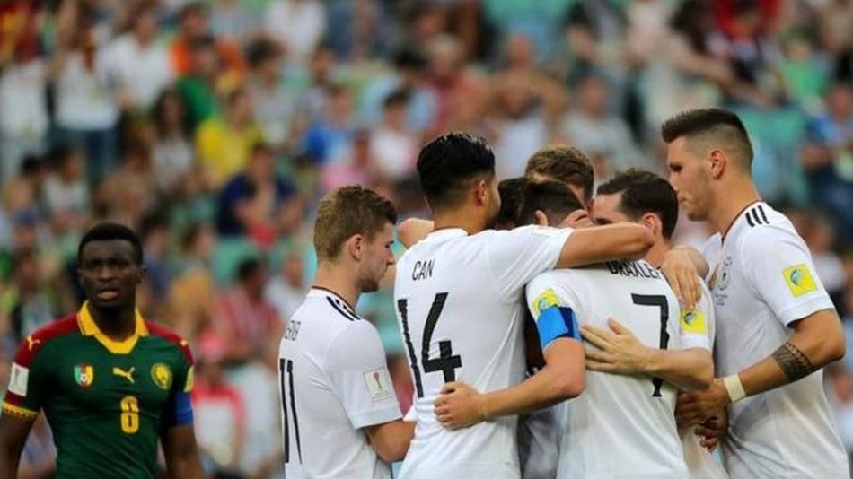 Alemania, que ganó, y Chile, que igualó, están en semifinales