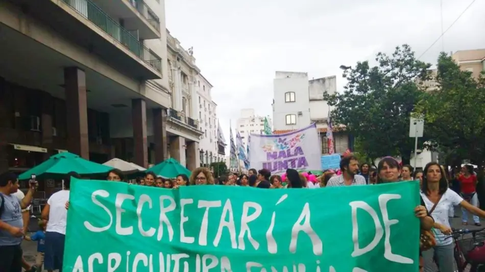 Trabajadores despedidos de Agricultura Familiar realizarán un festival solidario