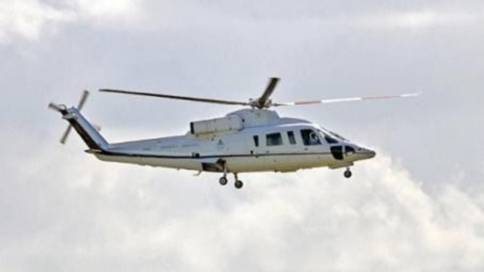 Un helicóptero de la comitiva aterrizó de emergencia