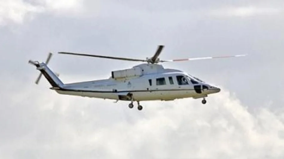 Un helicóptero de la comitiva aterrizó de emergencia