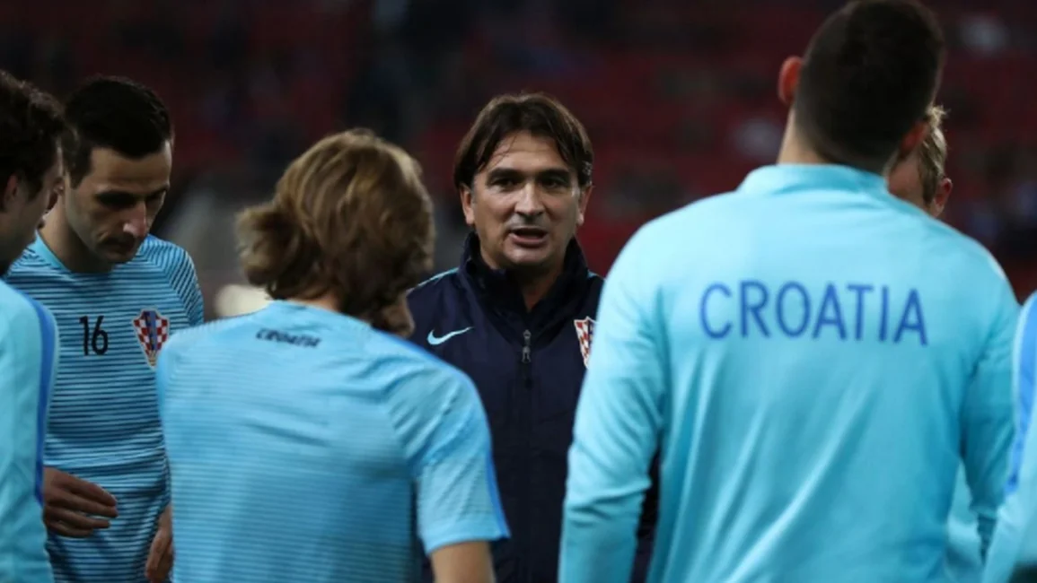 Rakitic aconseja cómo neutralizar a Messi