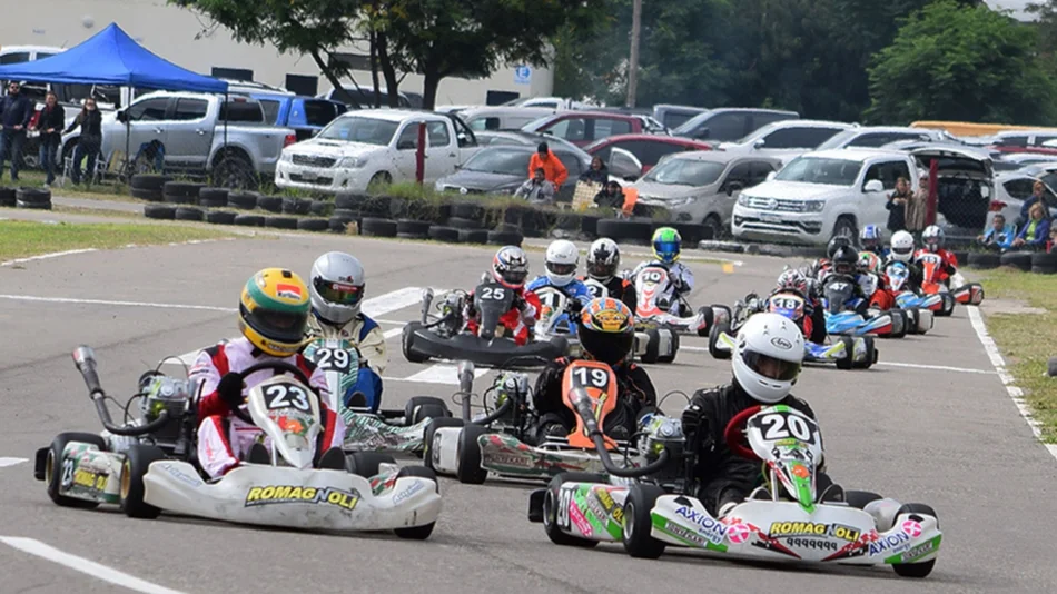 La fecha de karting en Campo Santo se corre con invitados