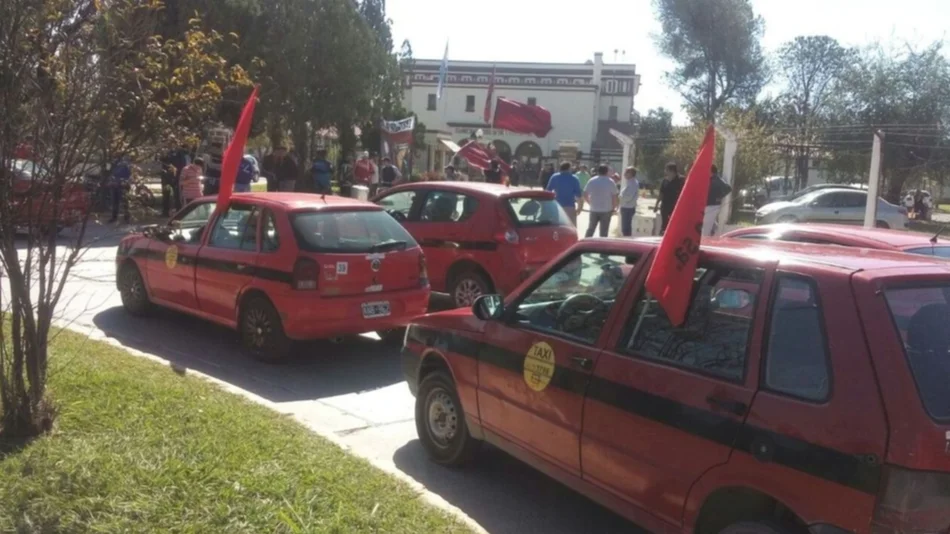 Analizan una suba del 25% en la tarifa de los taxis