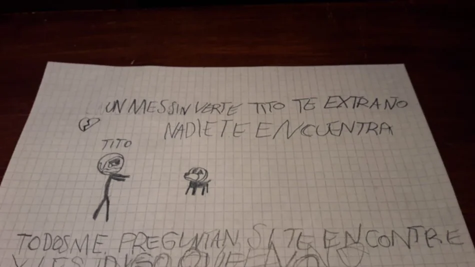 Un niño ofrece su bicicleta para recuperar a su mascota perdida