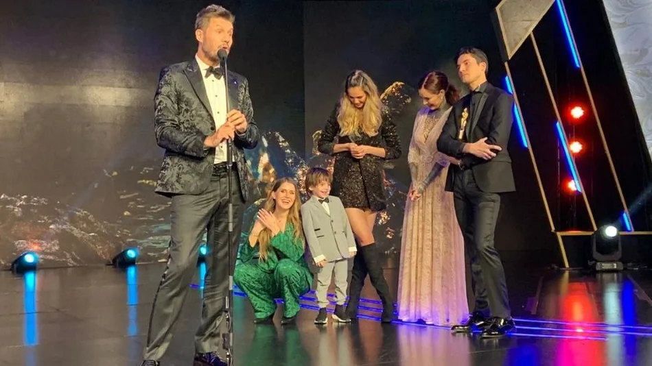 Emotivo homenaje a Marcelo Tinelli por los 30 años de "ShowMatch