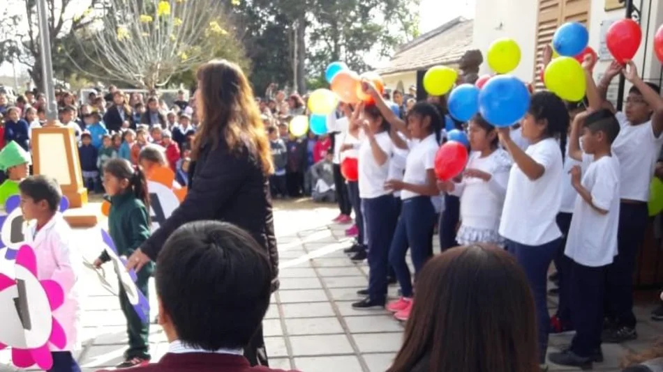 Hoy, la comunidad rural celebró los 100 años de la escuela de La Falda