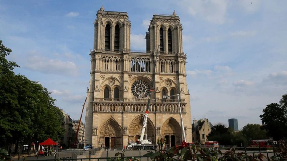 La catedral de Notre Dame celebrará su primer misa tras el incendio