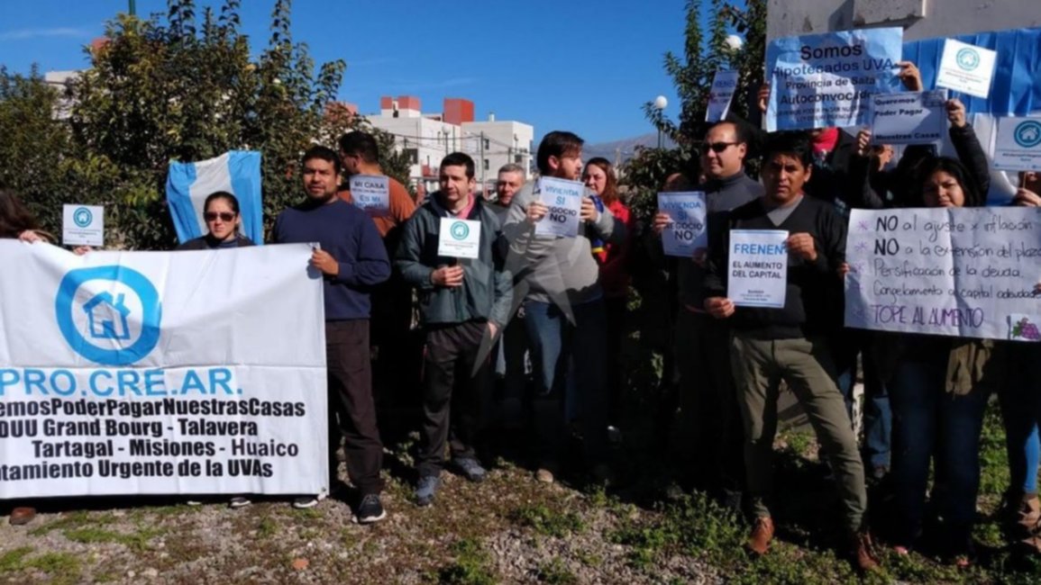 Tomadores de créditos UVA: "No tenemos idea de cuánto vamos a terminar pagando por las viviendas"