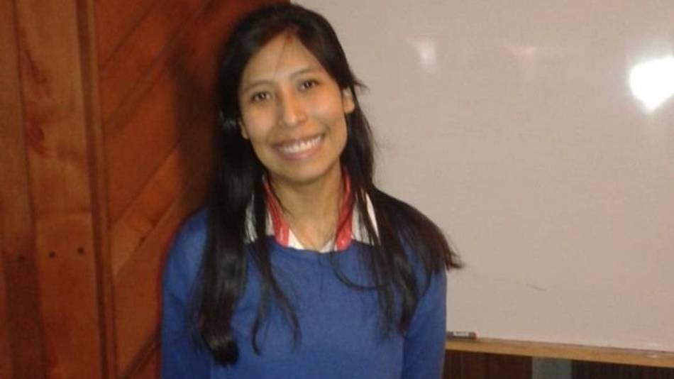 La joven Laura Cruz se convirtió hoy en la primera ingeniera nuclear salteña