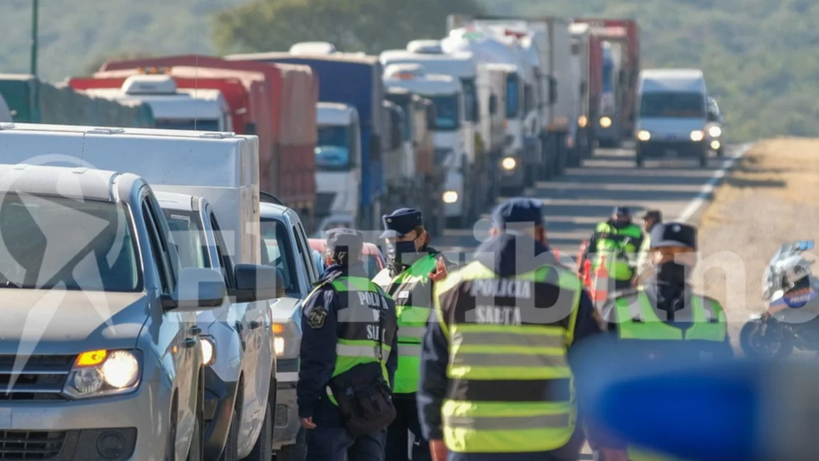 Aunor, sin  largas filas de  camiones ni  autos