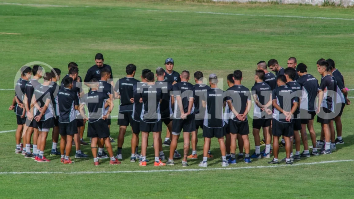 “Uno quiere que los ascensos se definan en la cancha”