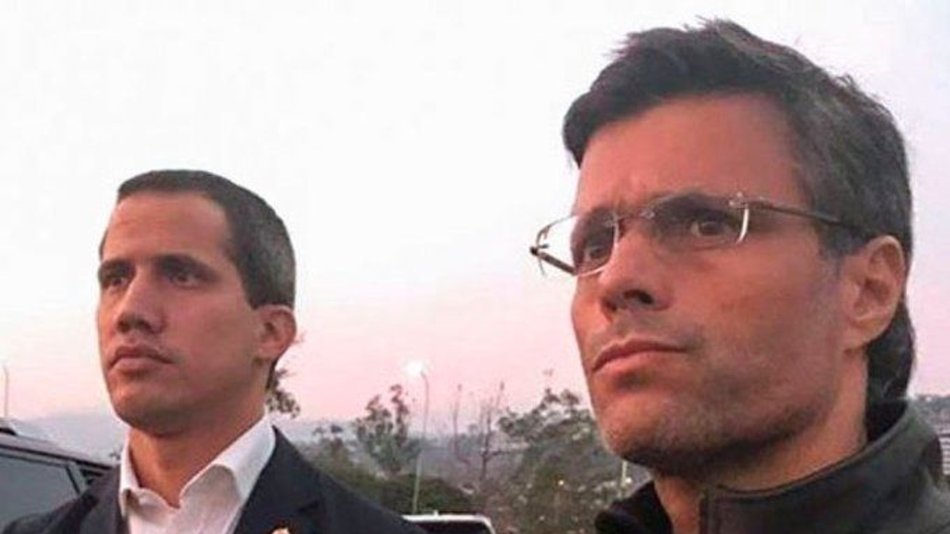 The Wall Street Journal dice que el opositor Leopoldo López organizó la incursión para derrocar a Maduro