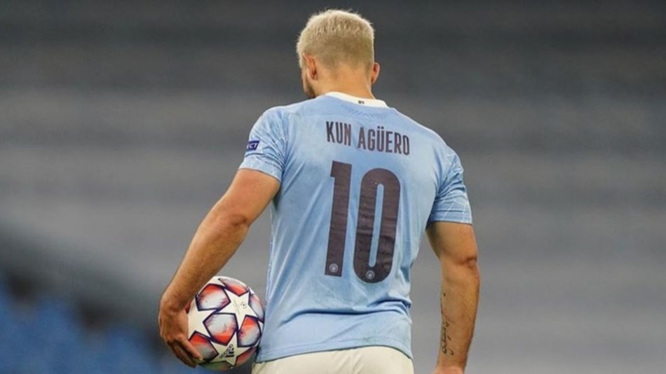El Kun Agüero regaló relojes, un auto y efectivo a empleados del Manchester City