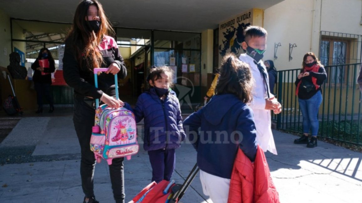 Salta no define si adelanta las vacaciones de invierno