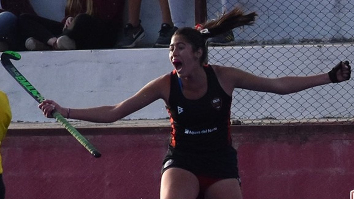 Camila Raposo busca su lugar en Las Leoncitas
