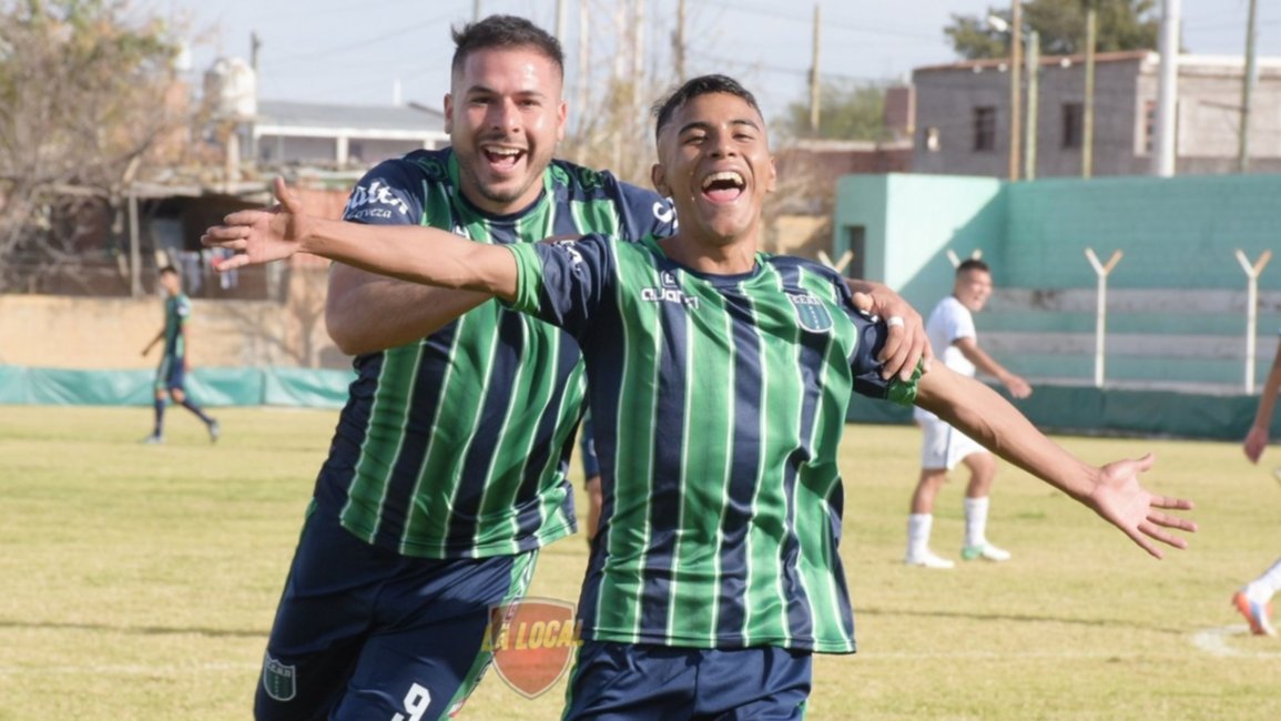 El camión pasó por arriba a Juventud Antoniana