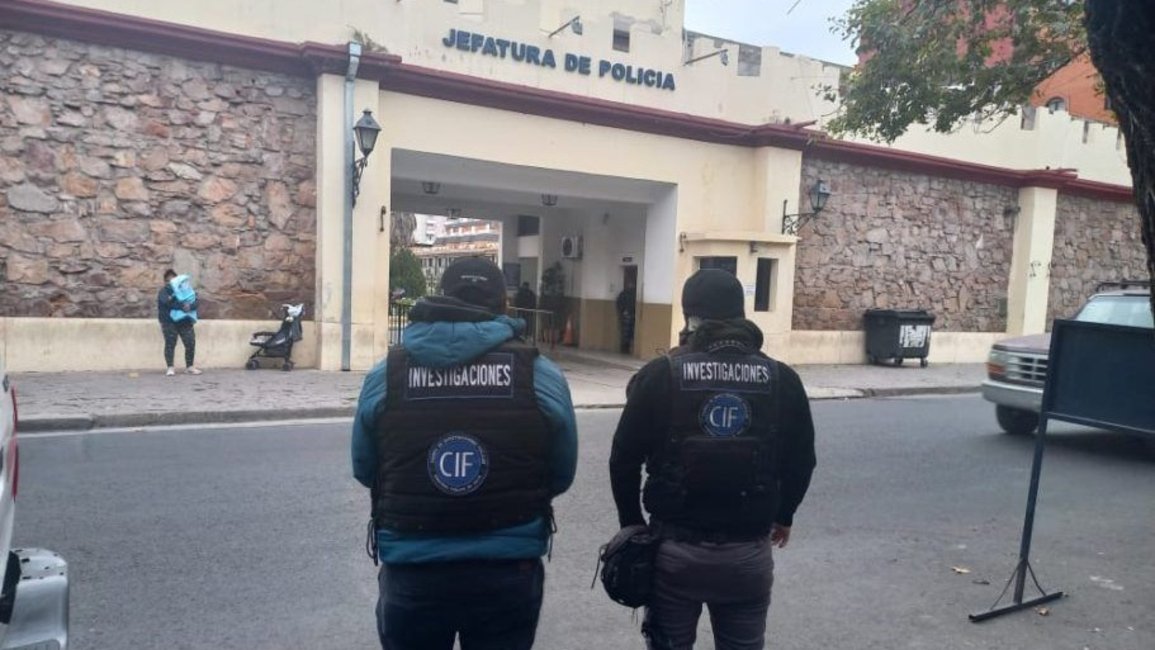  Financiera ilegal: Siguen cayendo policías en la causa de Río & Asociados