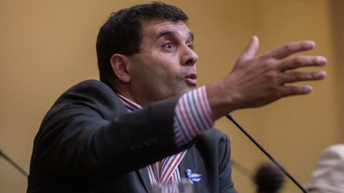 Orozco insiste en que las denuncias son una campaña para evitar que sea gobernador