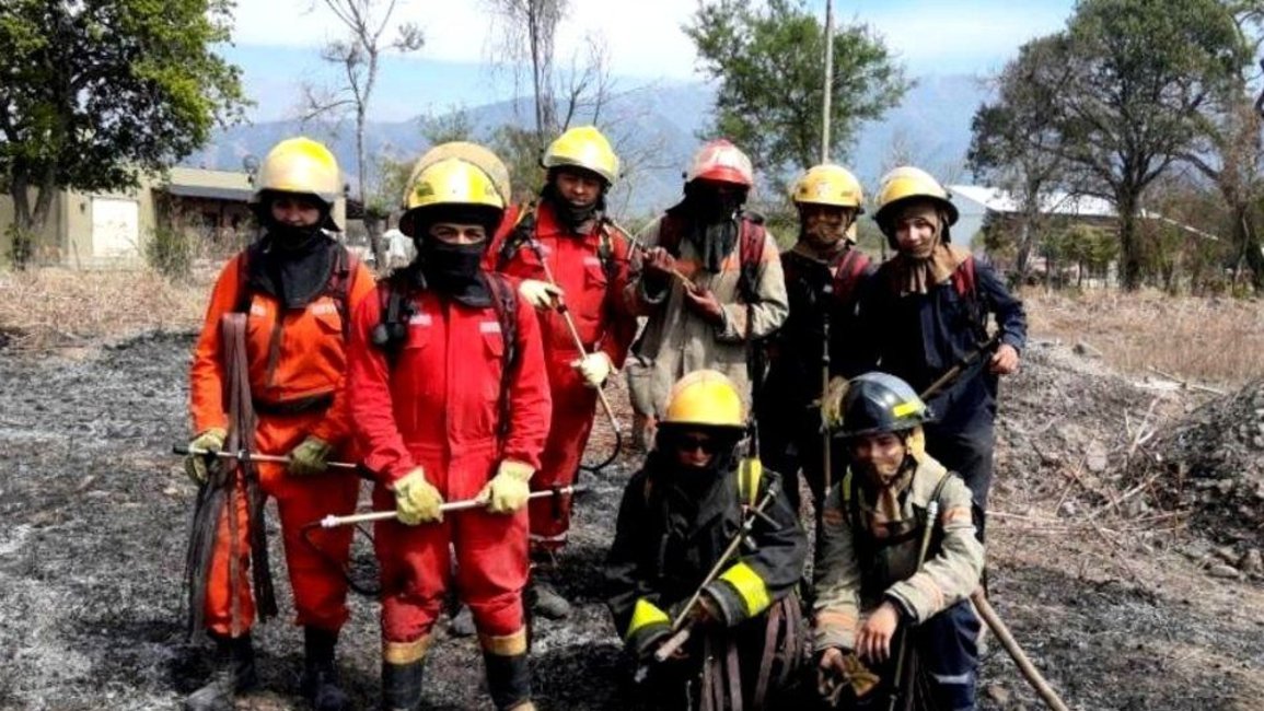 “Los bomberos voluntarios son personas de un profundo compromiso social”