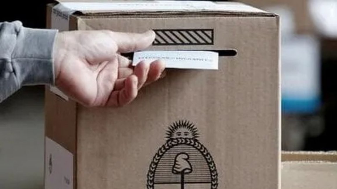 A 15 días del cierre de listas, La Cámpora moviliza a sus militantes de todo el país