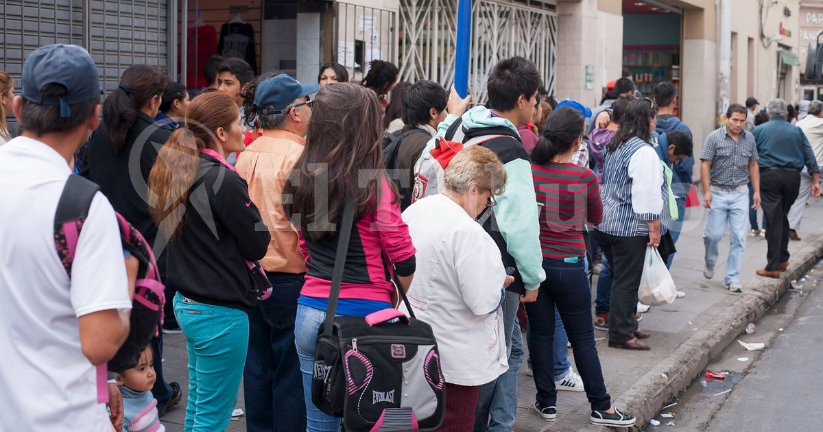 Comenzó el paro de la UTA en Salta y no habrá colectivos hasta la ...