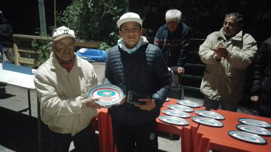 Exitoso torneo de pesca del club Villa Cristina en el Cabra Corral