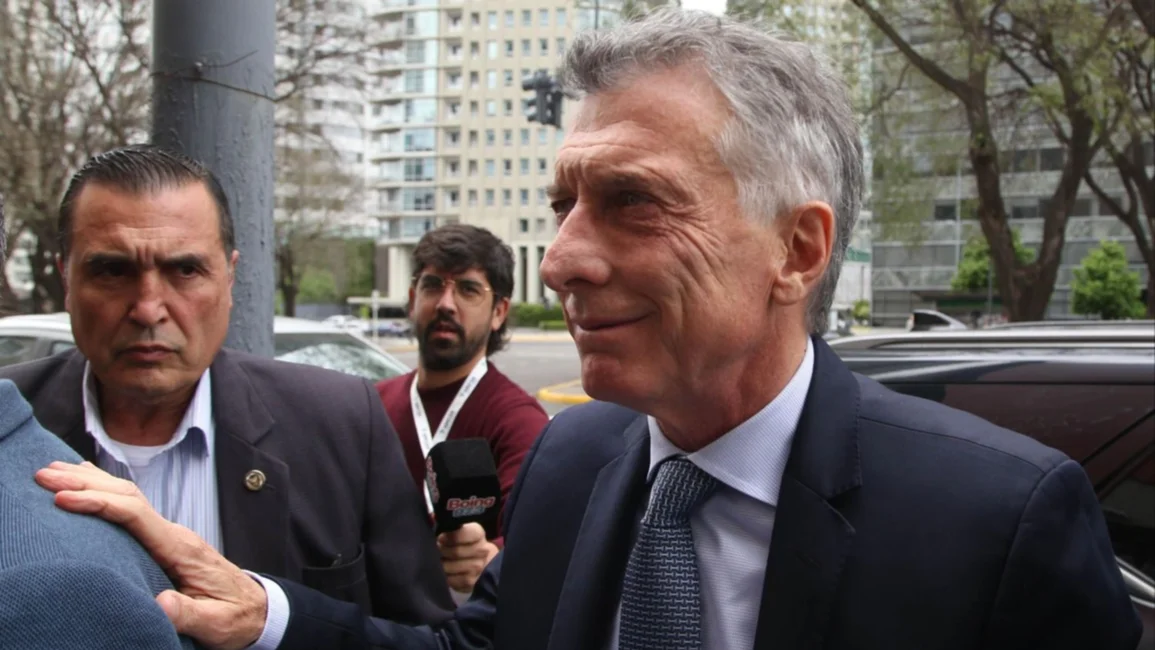 Mauricio Macri acusó a Pedro Sánchez de "arrastrar la amistad" con Argentina por razones electorales