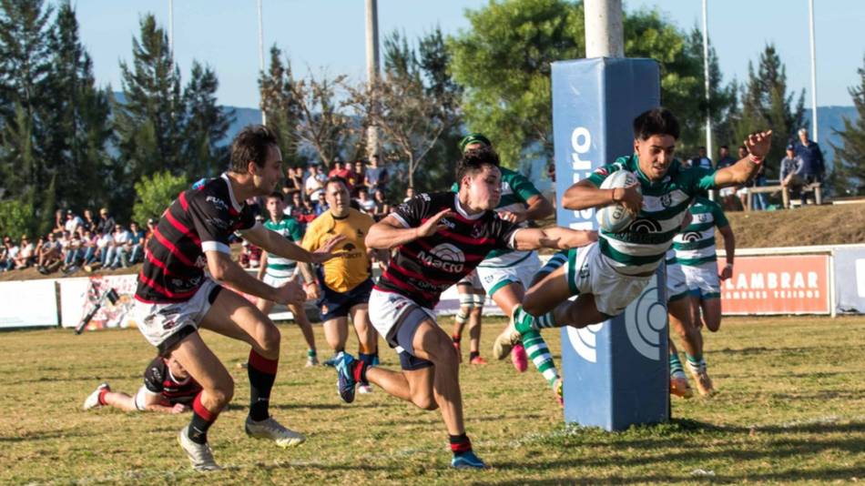 Ajustado triunfo de la U para seguir siendo líder en el Ascenso del Regional