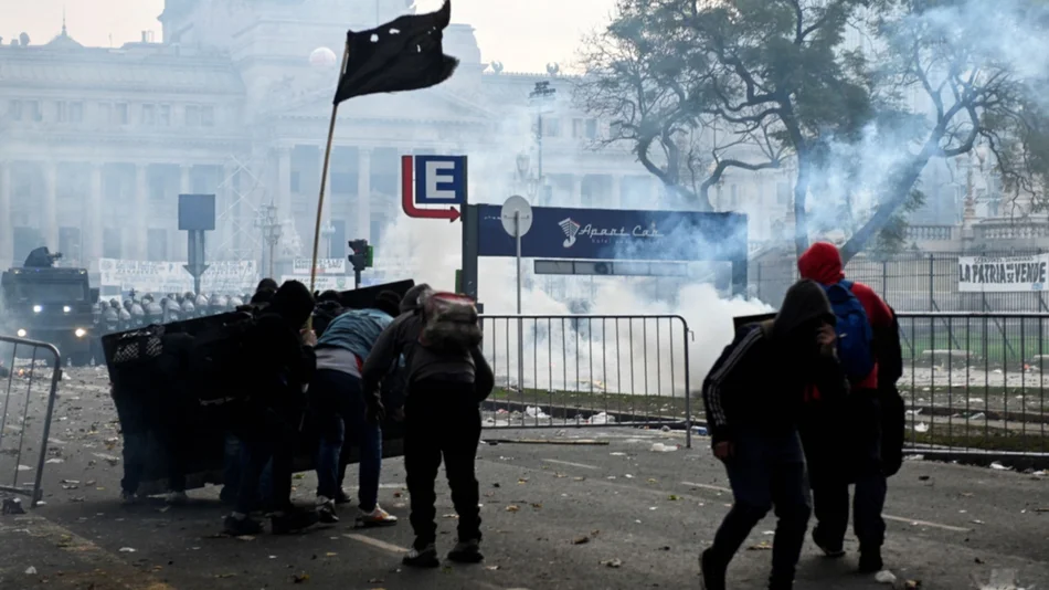 VIDEO. Más de 20 detenidos por los incidentes en las inmediaciones del Congreso