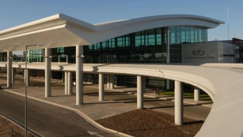 Un pasajero falleció antes de despegar a Salta en un vuelo de Aerolíneas Argentinas