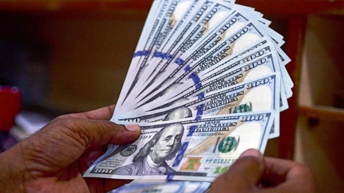 Efecto Ley Bases:  cae el dólar