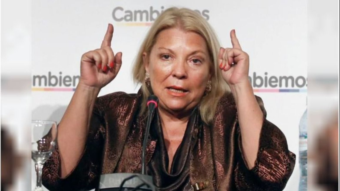 Carrió defendió a Pettovello y pidió cuidar su seguridad: "Si la tocan, me tocan"