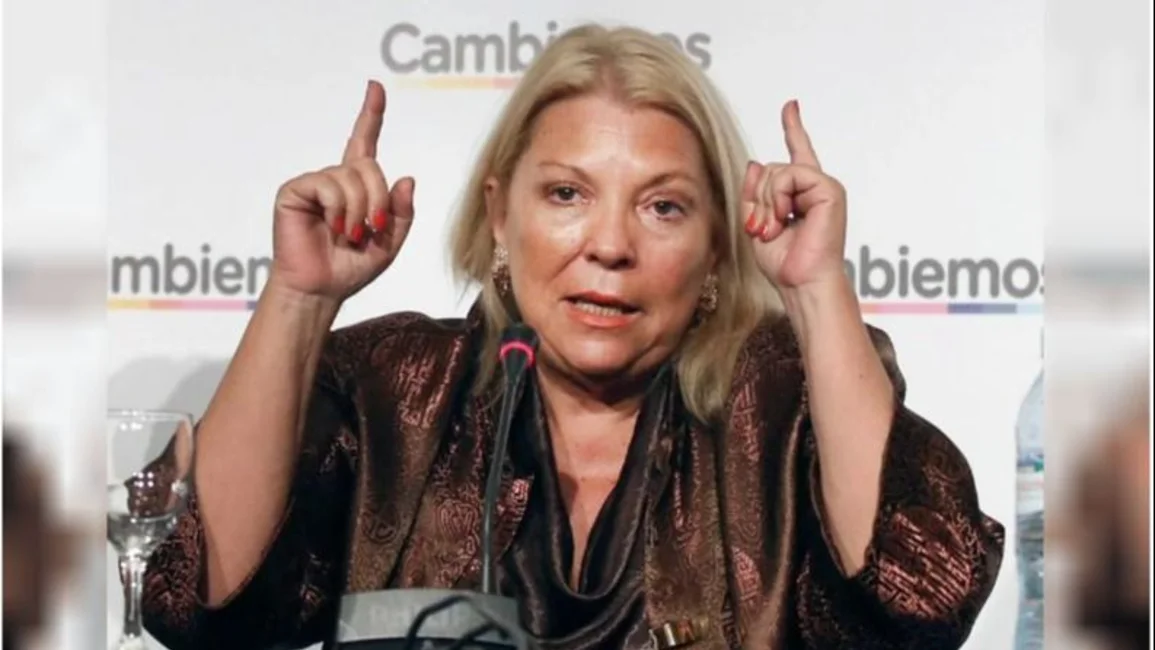 Carrió defendió a Pettovello y pidió cuidar su seguridad: "Si la tocan, me tocan"