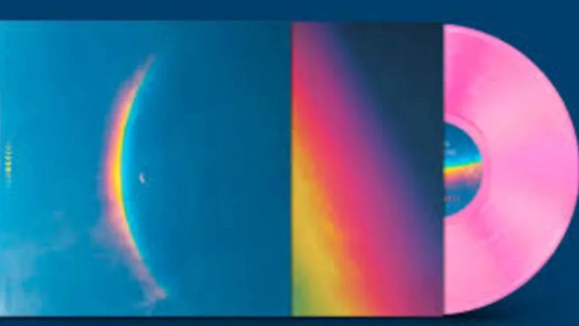 Un argentino en la portada de Coldplay: la increíble historia detrás de la foto de "Moon Music"