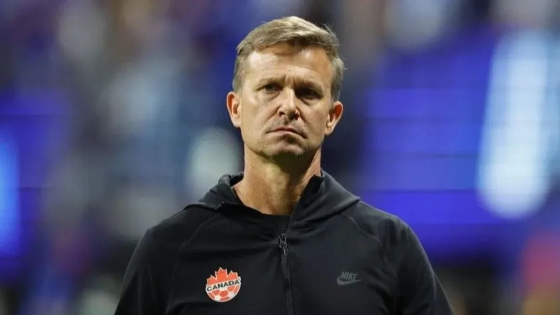 El DT de Canadá pidió que la Selección Argentina sea "multada" y elogió a Messi
