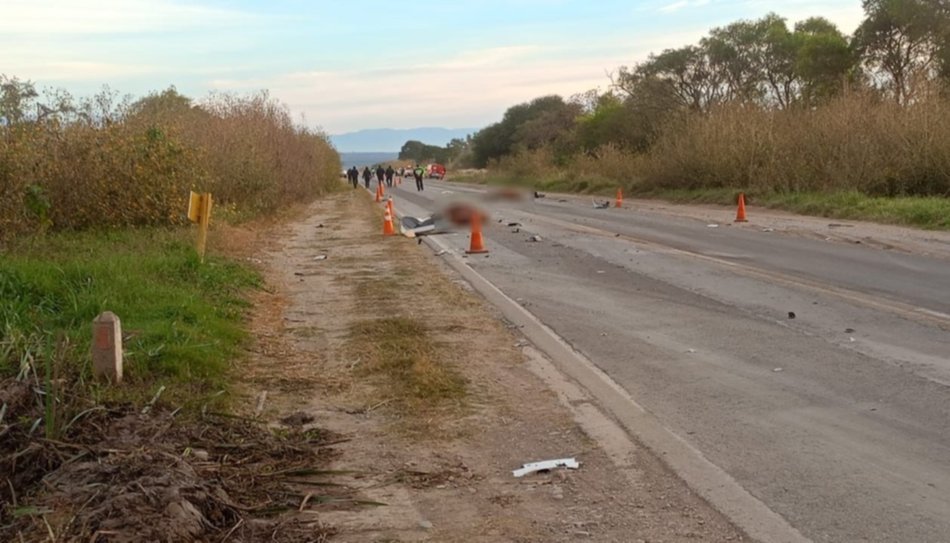 Chocó contra dos caballos en la ruta 34: murió una maestra, el conductor y otra docente están gravemente heridos 