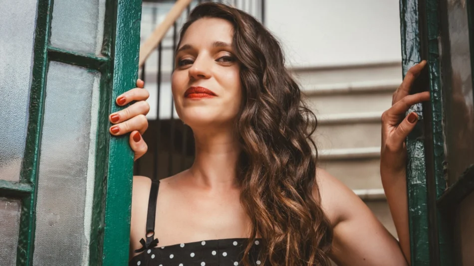 Eva Sola: "Llegué a este disco casi empujada por la curiosidad"
