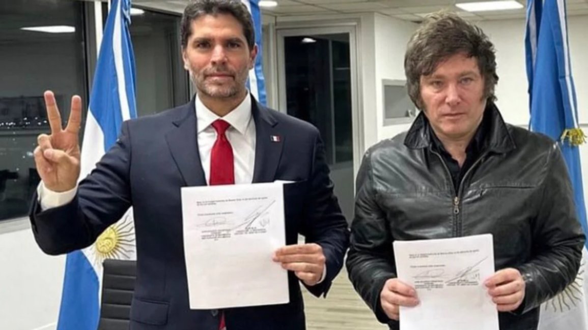 Caso Loan: Milei sigue la investigación a diario y firmó un documento de lucha contra las organizaciones de trata de niños